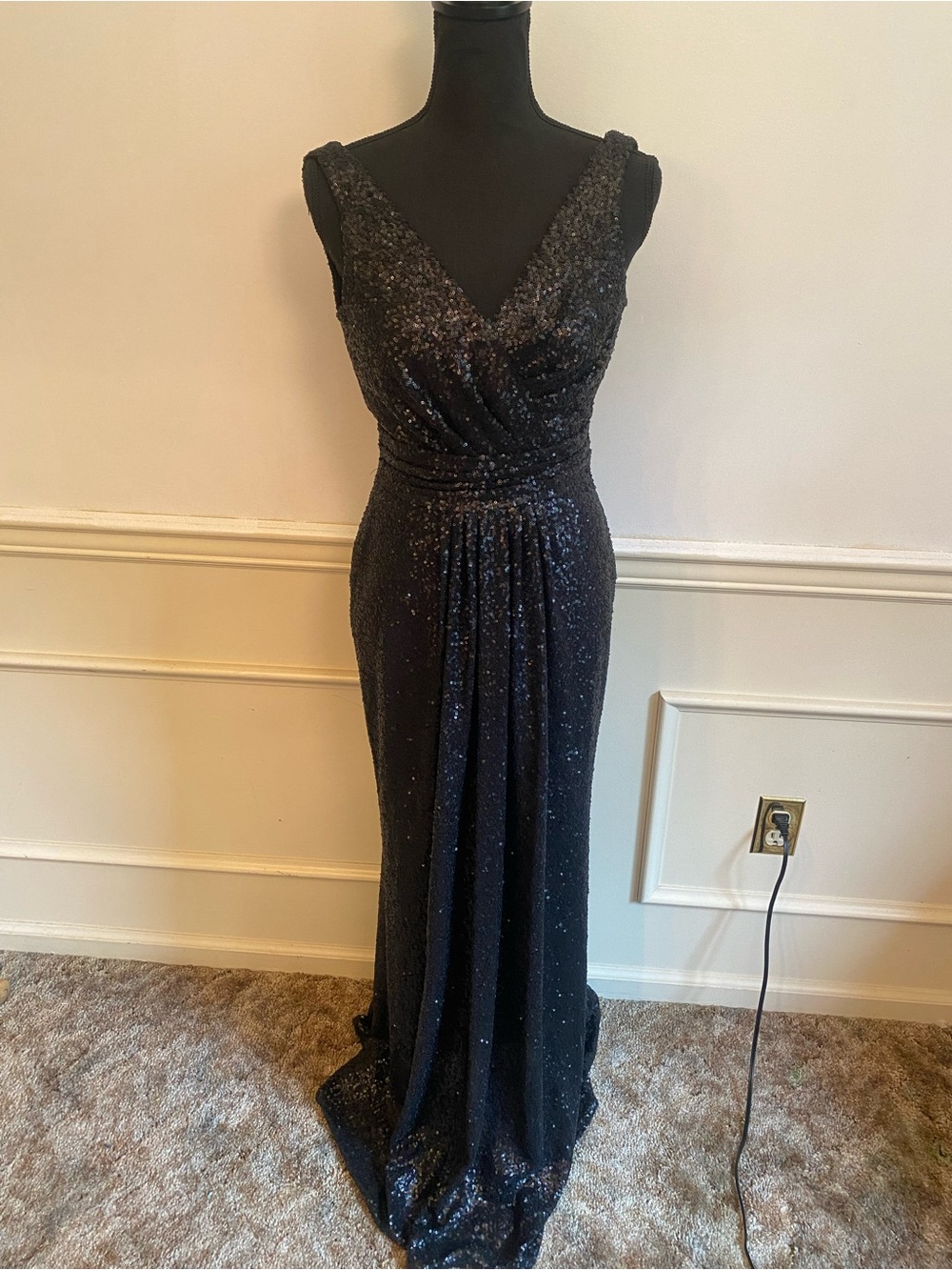 SORELLA VITA Black Sequin V-Neck Maxi Gown Bridesmaids Prom